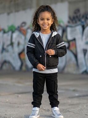 Urban Republic Girls Hooded Windbreaker Jacket with Reflective Stripes. Size 4